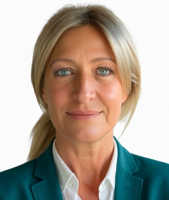 Orakel-Expertin Alana